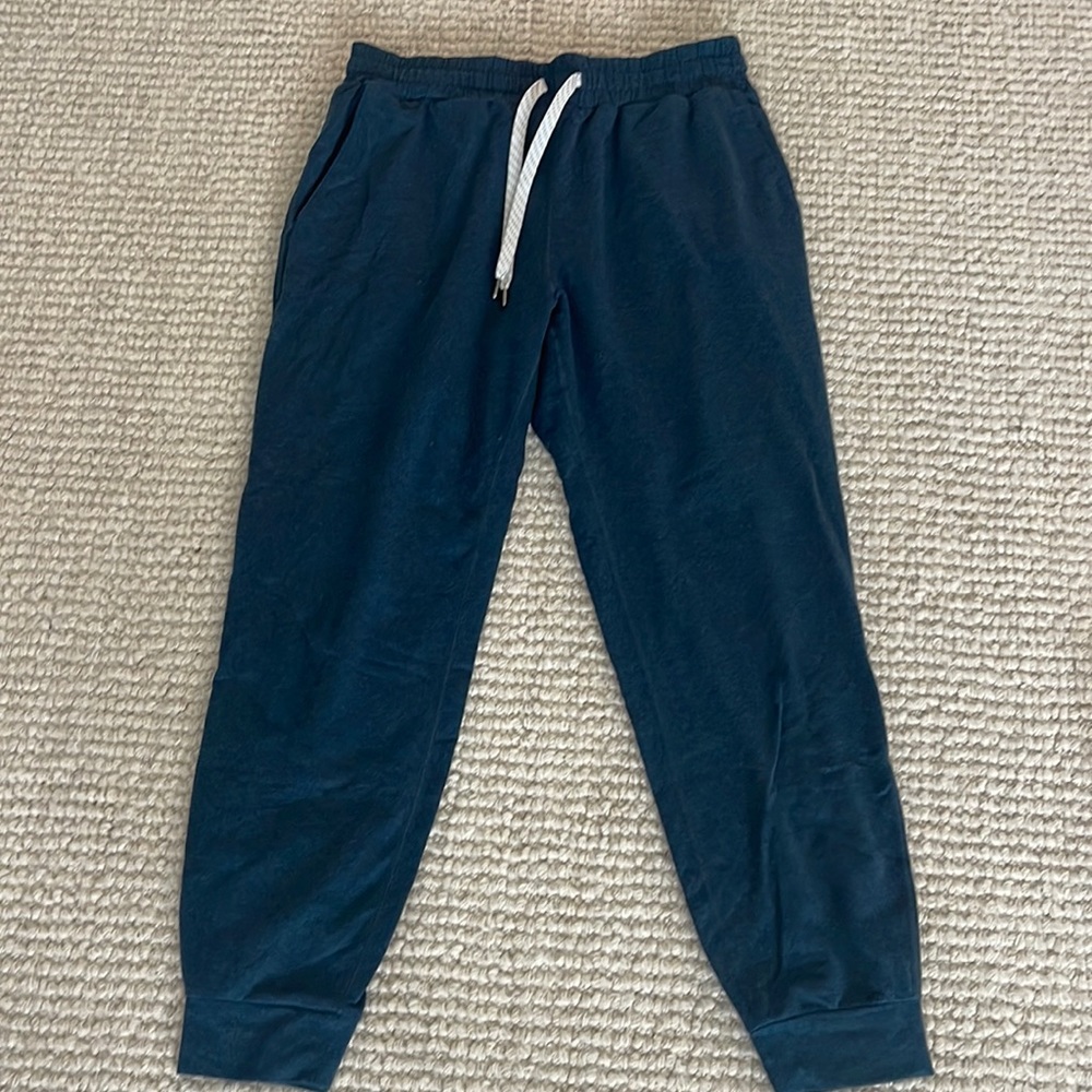 Vuori Performance Joggers Size S